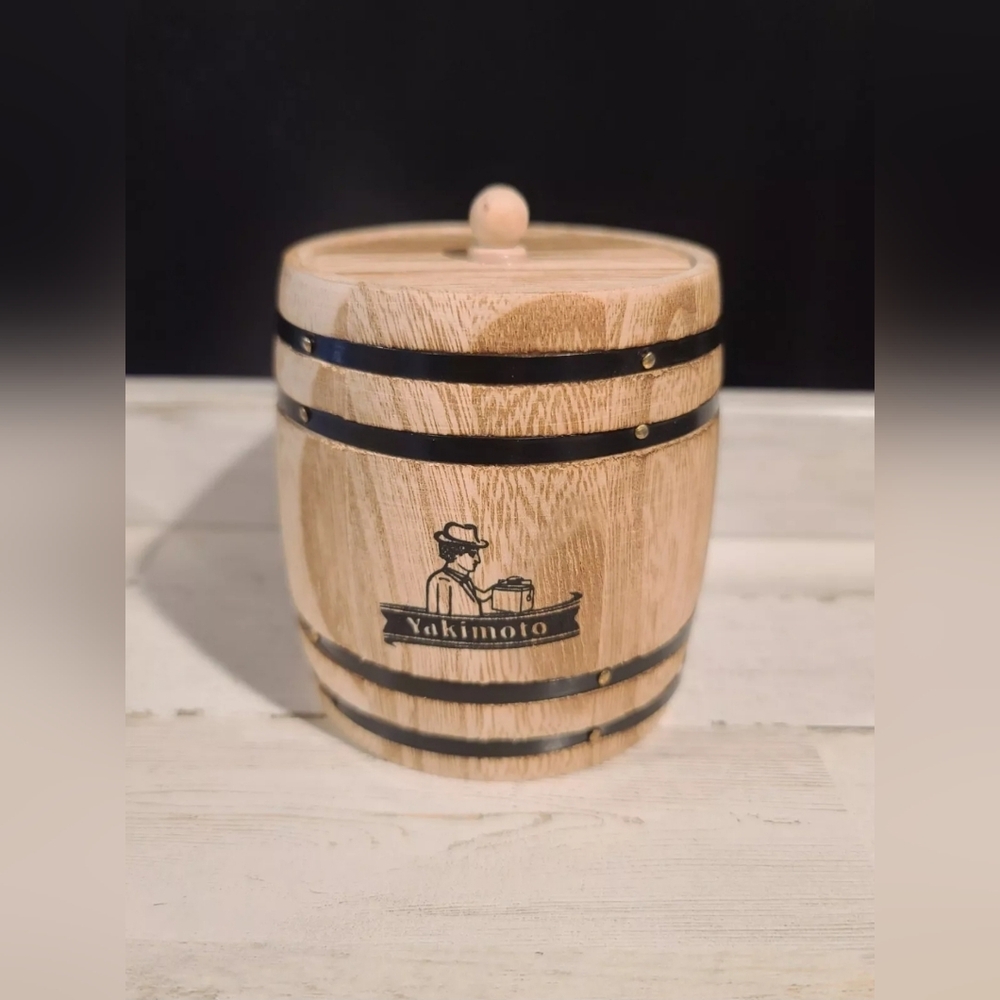 Yakimoto Small Light Weight Wooden Barrel with Lid Decor [ Read Details ]